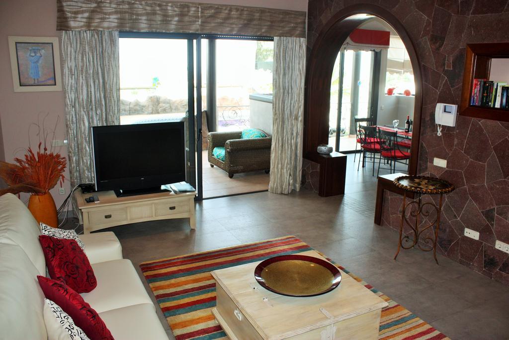 Villas Anais Callao Salvaje Habitación foto
