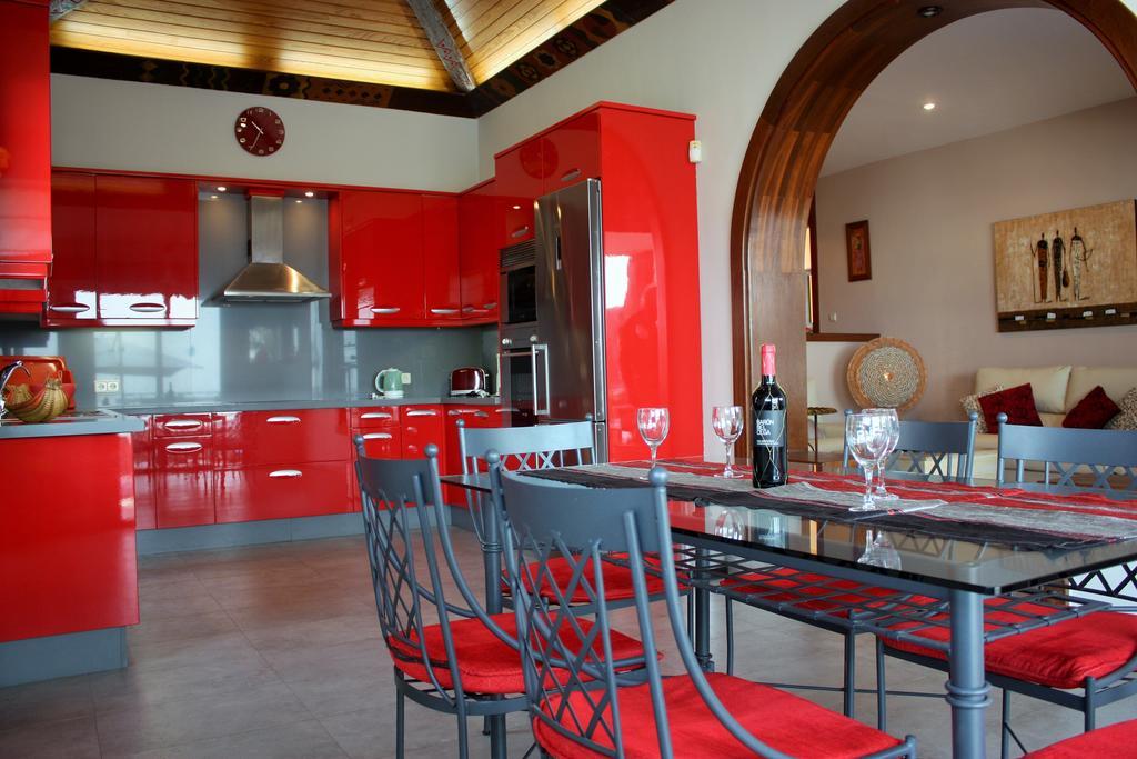Villas Anais Callao Salvaje Habitación foto